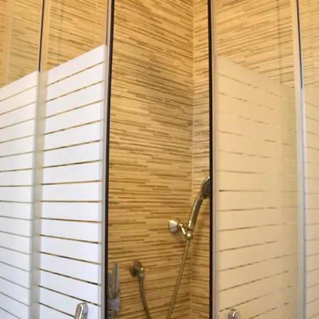 Komorebi Неаполь