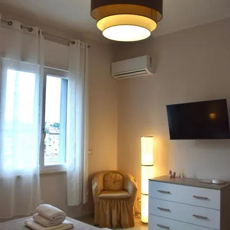 Apartment Komorebi *