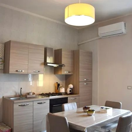 Komorebi Lägenhet Neapel