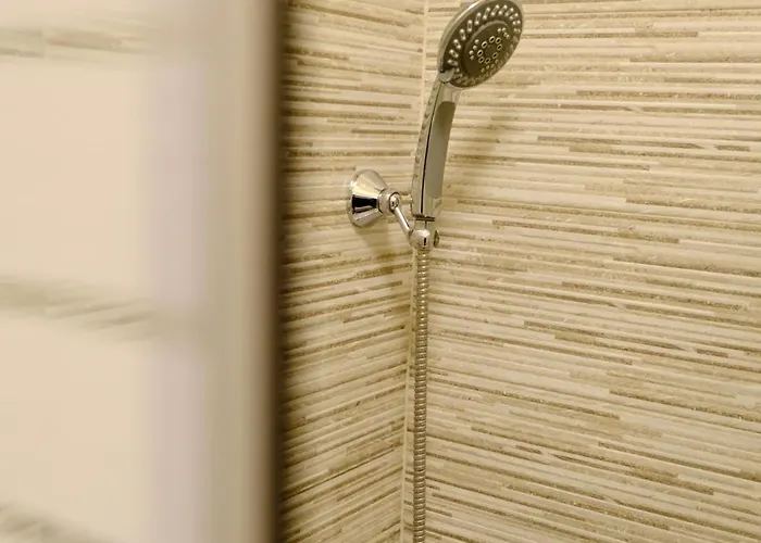 Apartament Komorebi Neapol